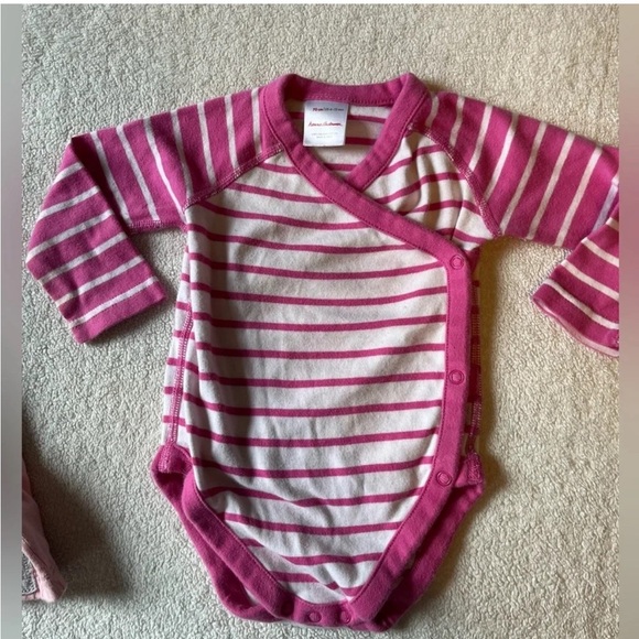 Hanna Andersson 6-12 months Pink White Striped Onesie, long sleeve - Picture 1 of 2